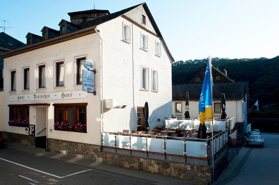 Hotel Deutsches Haus 카웁 외부 사진