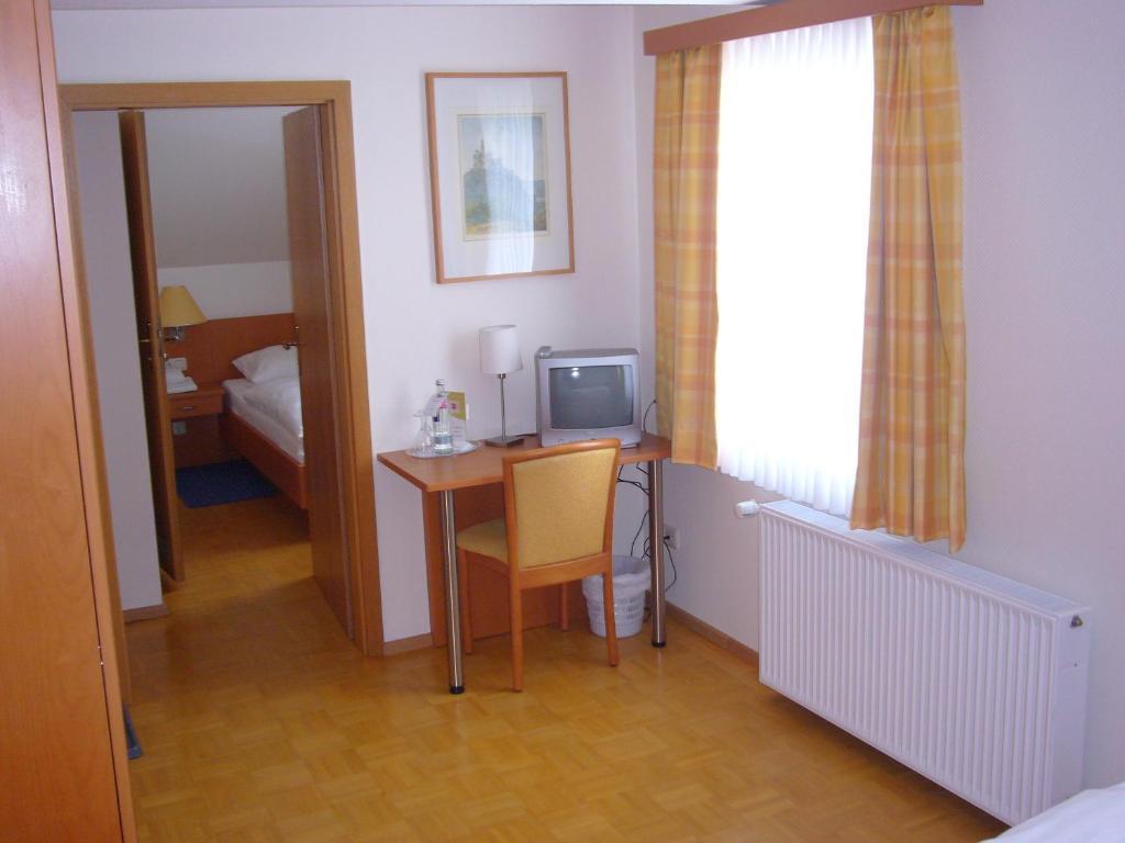 Hotel Deutsches Haus 카웁 객실 사진