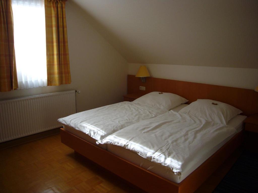 Hotel Deutsches Haus 카웁 객실 사진