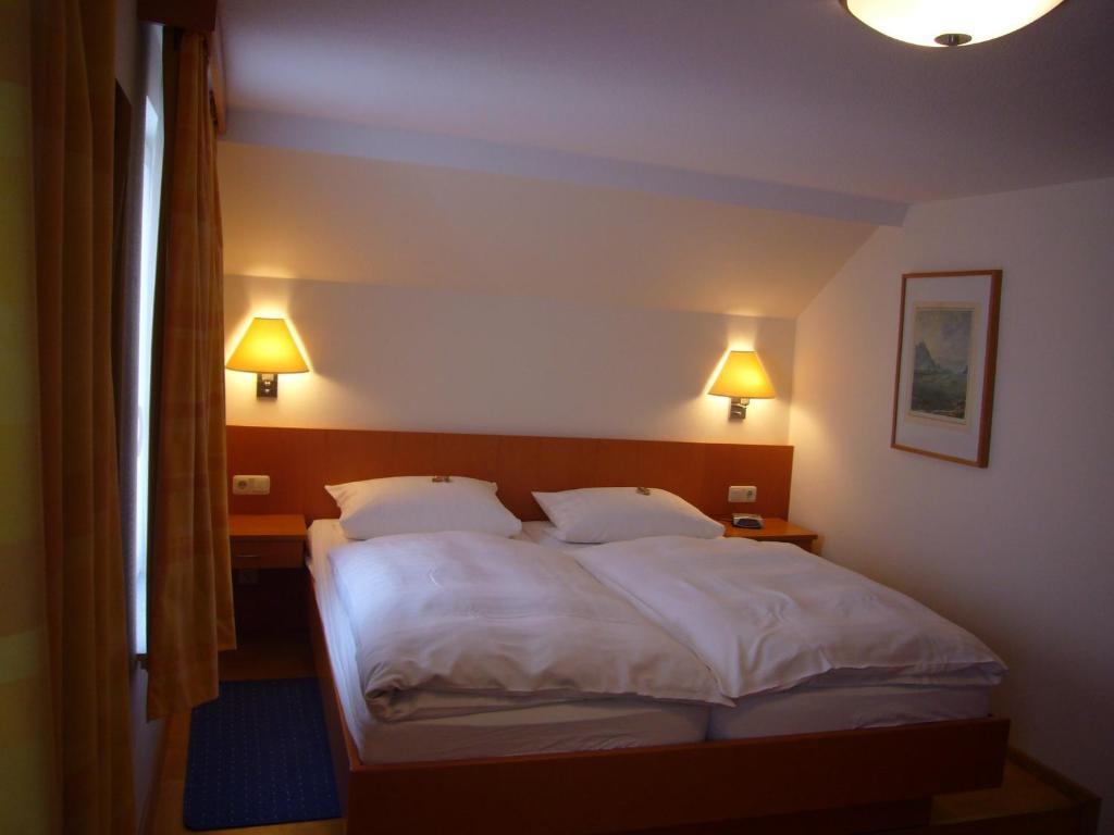 Hotel Deutsches Haus 카웁 객실 사진