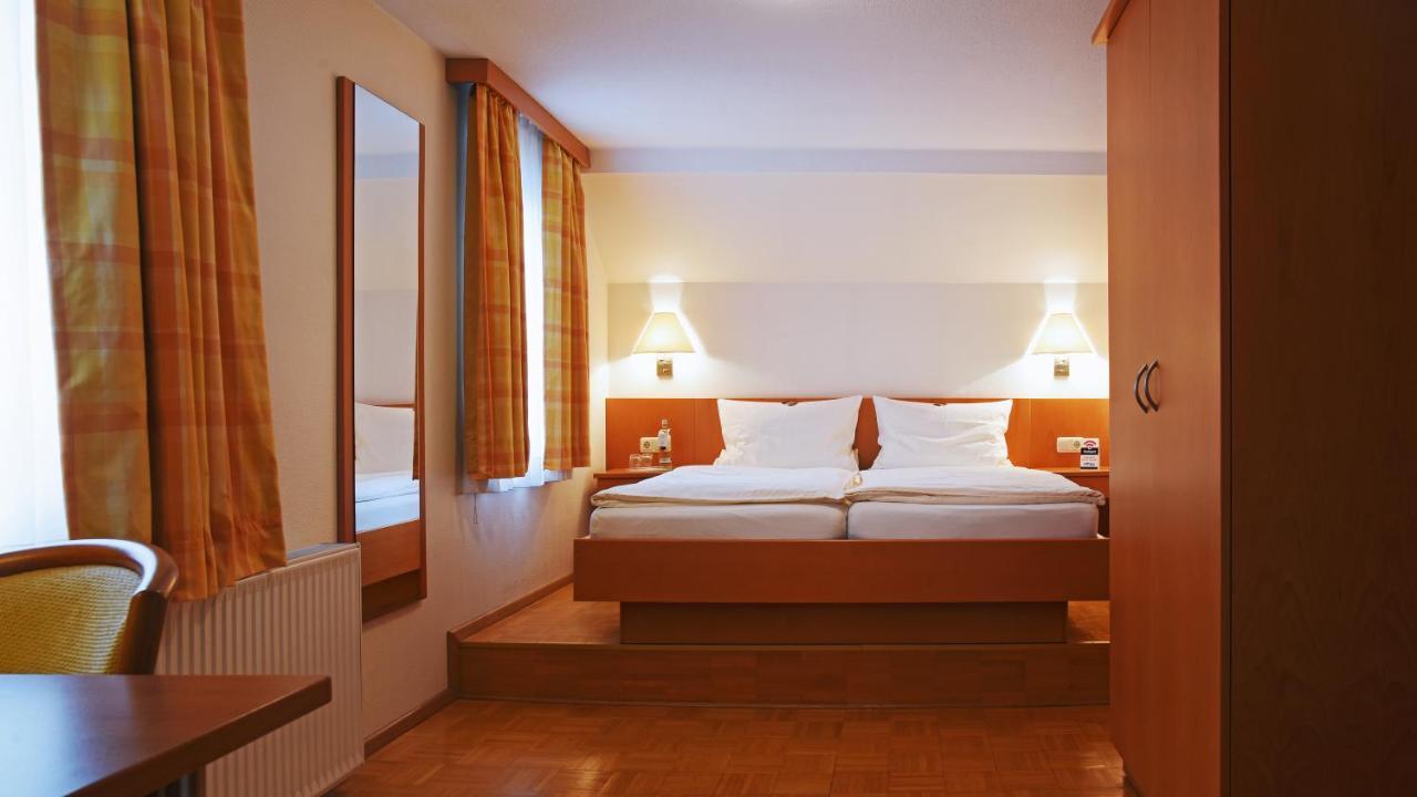 Hotel Deutsches Haus 카웁 외부 사진